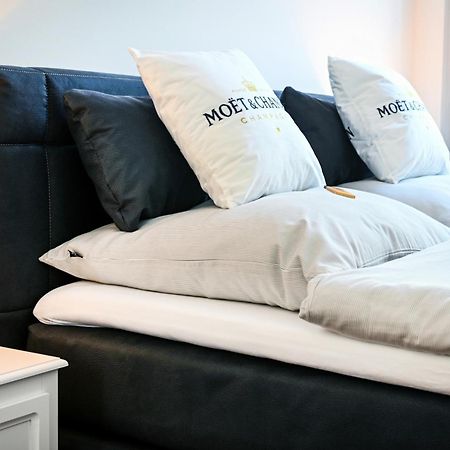 Roemer-Apartment Im Herenhaus Rheinblick ซานเทน ภายนอก รูปภาพ