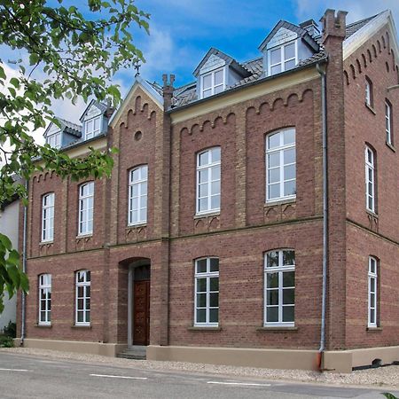 Roemer-Apartment Im Herenhaus Rheinblick ซานเทน ภายนอก รูปภาพ