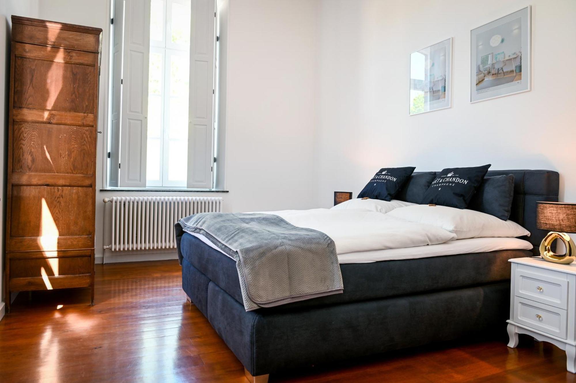 Roemer-Apartment Im Herenhaus Rheinblick ซานเทน ภายนอก รูปภาพ